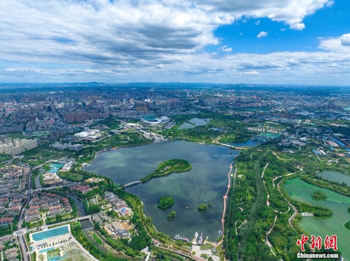 一号娱乐围绕综合娱乐内容构建多元化服务体系，涵盖体育资讯、热门游戏、线上娱乐以及互动活动等丰富内容。平台注重用户体验与内 - 一号娱乐